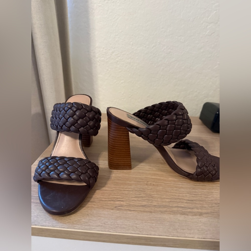 Steve Madden Brown Woven Block Heel Sandals. Lightly worn